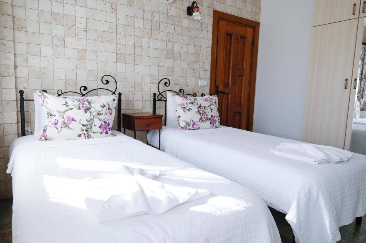 villa lotus butik otel Seferihisar Esterno foto